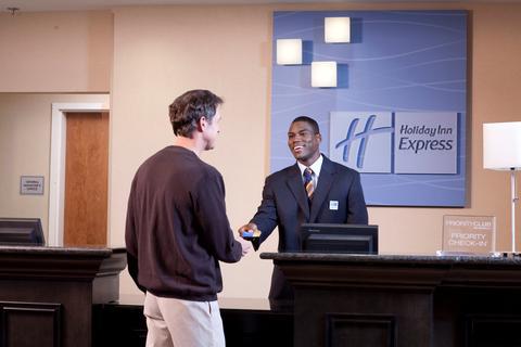 Holiday Inn Express & Suites St Marys By Ihg St. Marys Екстер'єр фото
